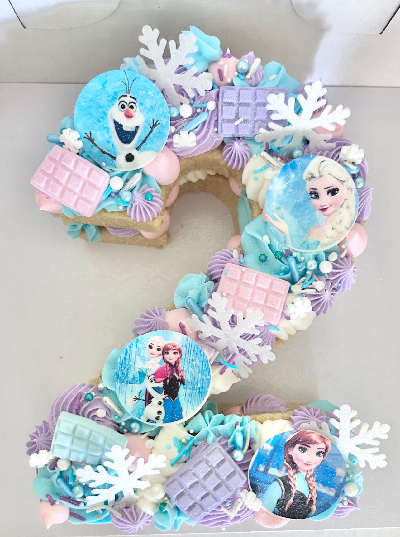 Character Single Number Cake